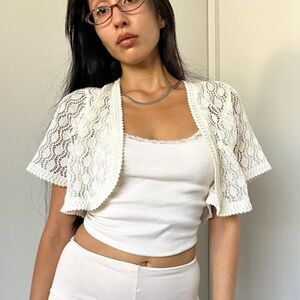 Vintage Korean White Lace Crochet Bolero Cardigan Shrug